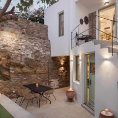 Porto Sereno Andros Suites