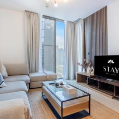 STAY BY LATINEM Luxury 1BR Holiday Home CVR B2303 near Burj Khalifa