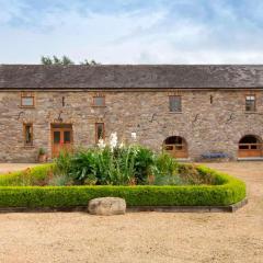The Coach House 5 star property