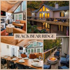 6br Luxe Cabin Sleeps 16 Hot Tub & Pool Table