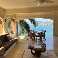 Luxury Residence at Vista Bay 103