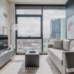 Blueground W Loop spa wd gym biz center CHI-1103