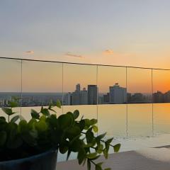 Duplex | Goiânia Shopping | Piscina Borda Infinita | Vista