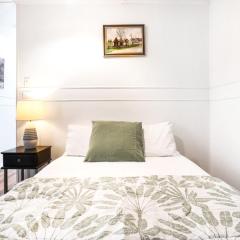 Grey Whale Anchor Inn U1