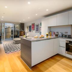 Elegant 2BD Flat Near Old Street, London