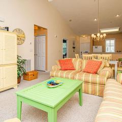 Lakefront and 1 Block to Beach! Walk to Main St