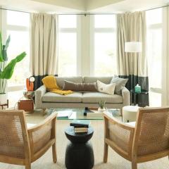 Downtown, contemporary, 2 bedroom, Roof Terrace! 2B