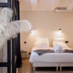 Bulle d'Amour - Jacuzzi, 10mn Palais&Plage, Centre