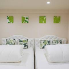 SLEEPLAB THE STAY Casual 新宿2