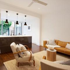 Harbourside Hideaway Double Bay Isyd