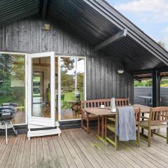 Cottage Near St Sjørup For 6 People