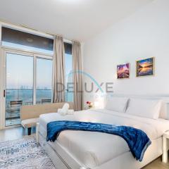 Elegant Studio in Bloom Towers B, JVC by Deluxe Holiday Homes