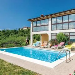 Awesome Home In Meloni With Sauna