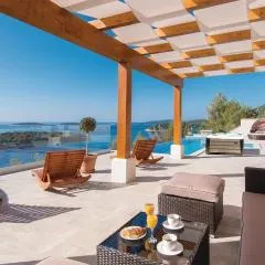 Beautiful Home In Karbuni