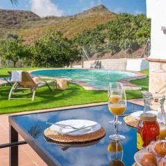 Casa Tobalo Almachar by Ruralidays