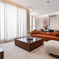 Silkhaus Luxury and Spacious 3BDR in Nova Tower