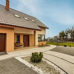 Awesome Home In Mragowo With Lake View