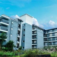 Lake Side Haven Apartment