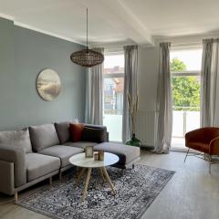 discovAIR - Modern & Zentral, INKLUSIVE Parkplatz & Kaffee bis zu 2 Schlafzimmer & Balkon