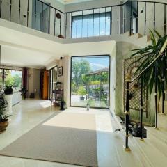 Les Paillotes de la Haute Mazère