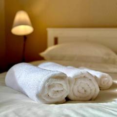 3-Bedroom Apt - Low monthly rate - Le Plateau