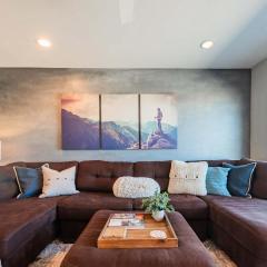 Family Retreat By Old Town with POOL