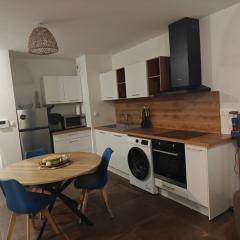 F2 cosy avec jardin