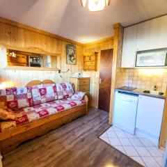 Résidence Combes - Appartement aux pieds des pistes aux Menuires avec ve panoramiqe MAE-4084