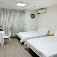 Hongdae House