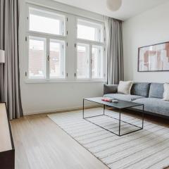 Blueground Prague 2 renovated Náměstí Míru PRG-33