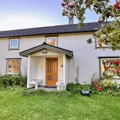 Fredvang Farm House - Lofoten