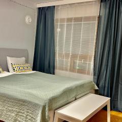 2 Bedroom Apartment with Private Sauna for 5 people 15 mins to Helsinki 56sq mt min 2 nights