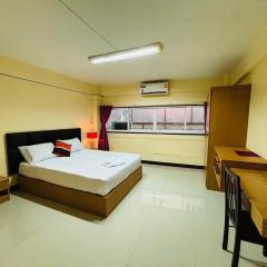 SERISIAM Family Room