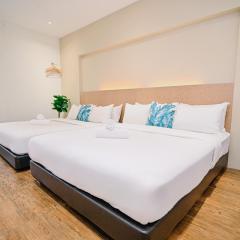 Swing & Pillows - KL Sri Petaling