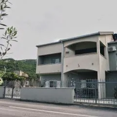 Rafael Apartment