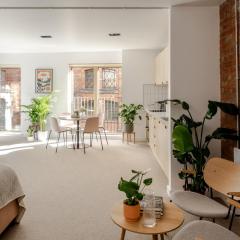 King Street Studios - King Edward II