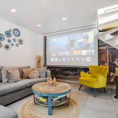 Luxury apartment in farmhouse near Amsterdam