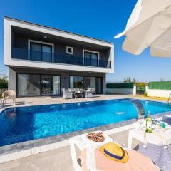 Villa Grand Yasar 3