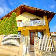 Boutique Casa Galbena