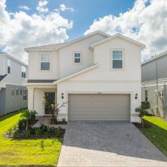 Modern Paradise at Windsor Cay pool and Game Room