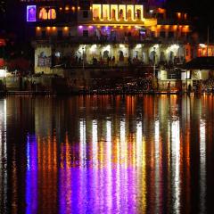 Hotel Bharatpur Palace