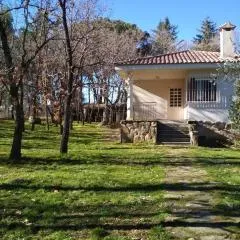 Estancia rural ideal con niños - Miraflores Sierra
