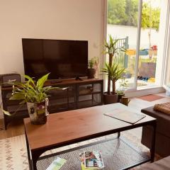 Bright and quiet apartment with private garden
