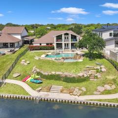 Waterfront House on Lake LBJ Cove and Concierge Services