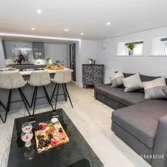 Mousehole by Grandeur Property