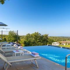 Beautiful Villa Vista Mare with pool in Vizinada