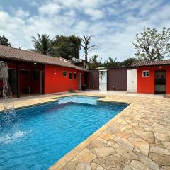 Casa c pisc e churrasq a 100m da Praia de Maresias