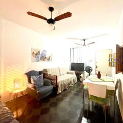 Apartamento 412B com varanda e vista