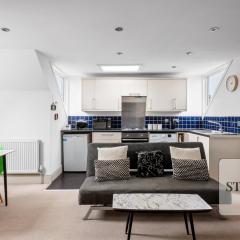 Moulsham Apartments by Stays Accommodation - Apartment 1C - Apartment 1E - Long Stays Welcome