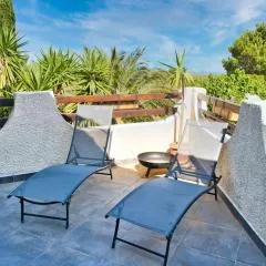 Comfortable and spacious house with terraces
